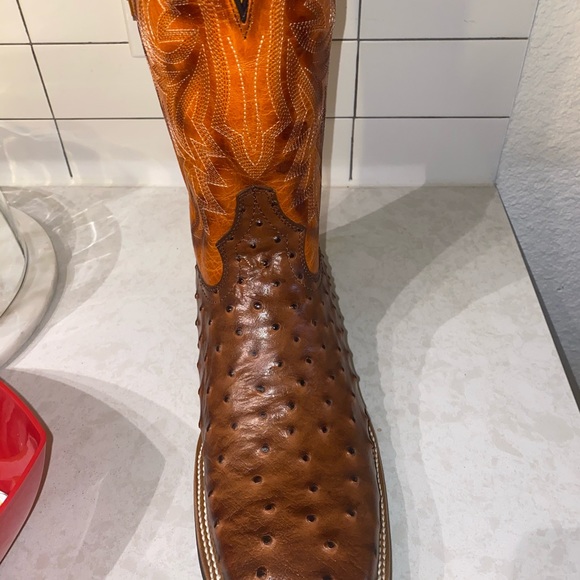 Men’s Ostrich Boots - Picture 5 of 6